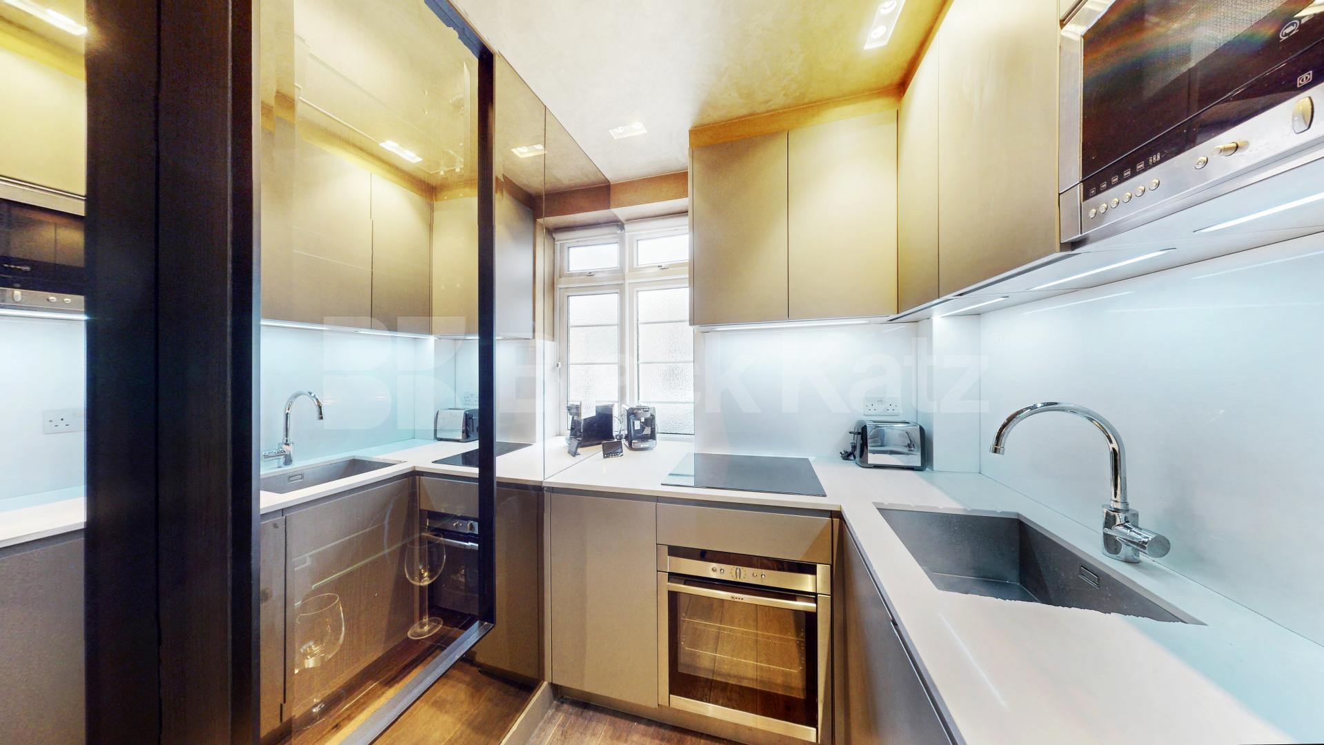 Modern Apartment with Heating and Hot Water Included Chatsworth Court, Pembroke Road, Kensington 